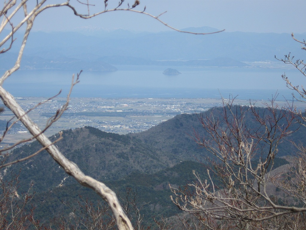 釈迦岳を少し下った所から琵琶湖