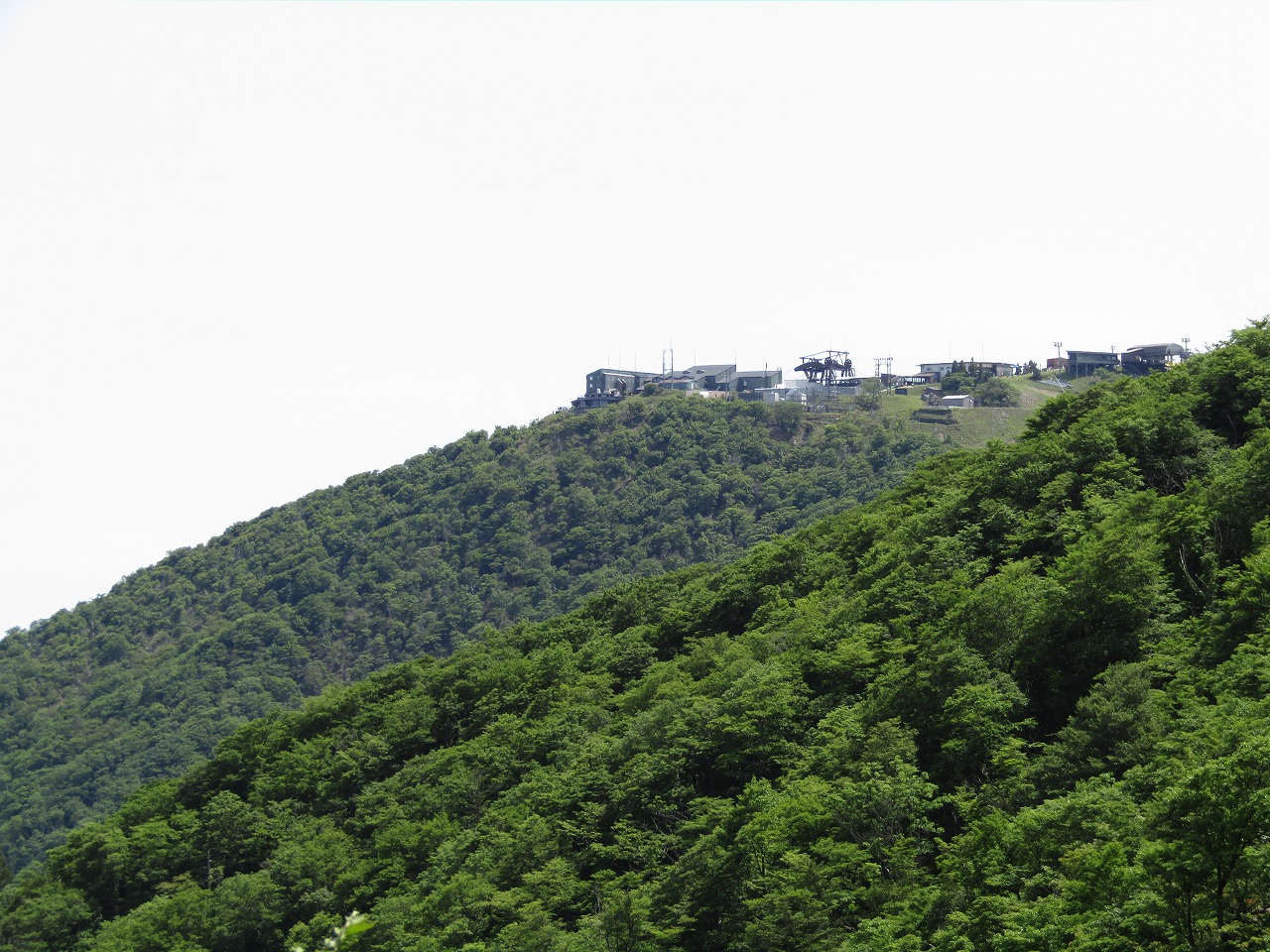 烏谷山手前から打見山（びわこバレー）の写真